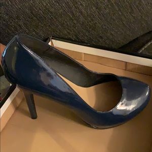 Michael Antonio Navy Love Me Patent Pump